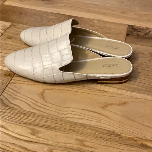 Michael kors shoes - Picture 4 of 7